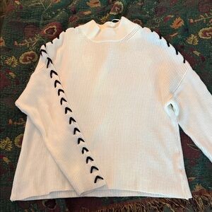 Tahari White Sweater with Black Accents